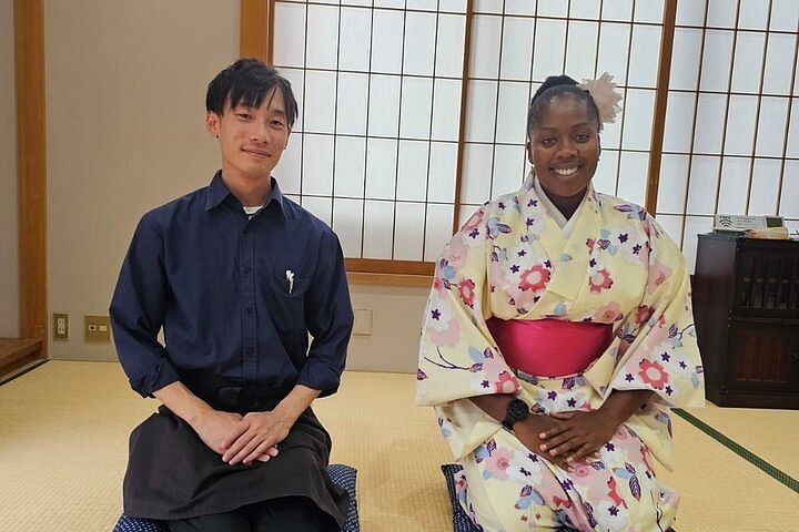 Ultimate Japanese Kimono Food Tour in Asakusa